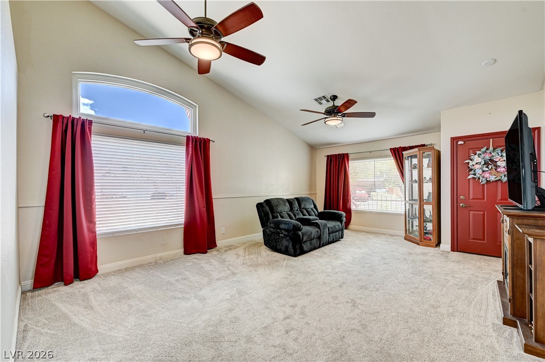 1717 Royal Canyon Drive Property Photo 8