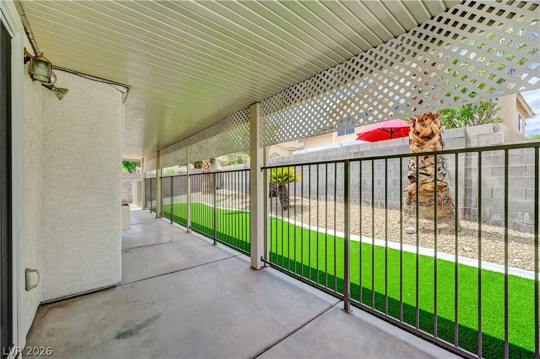 1717 Royal Canyon Drive Property Photo 42