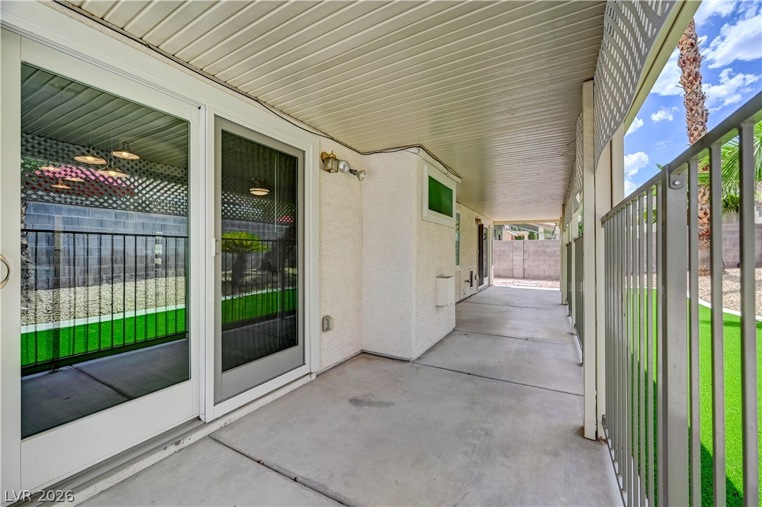 1717 Royal Canyon Drive Property Photo 43