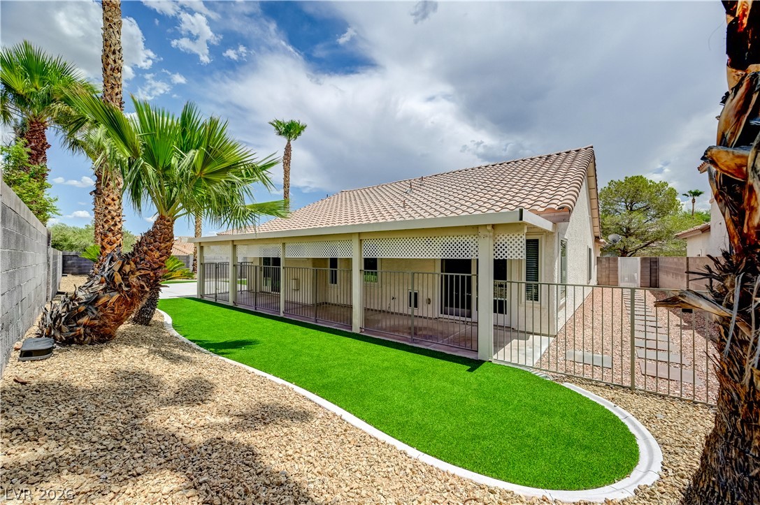 1717 Royal Canyon Drive Property Photo 48