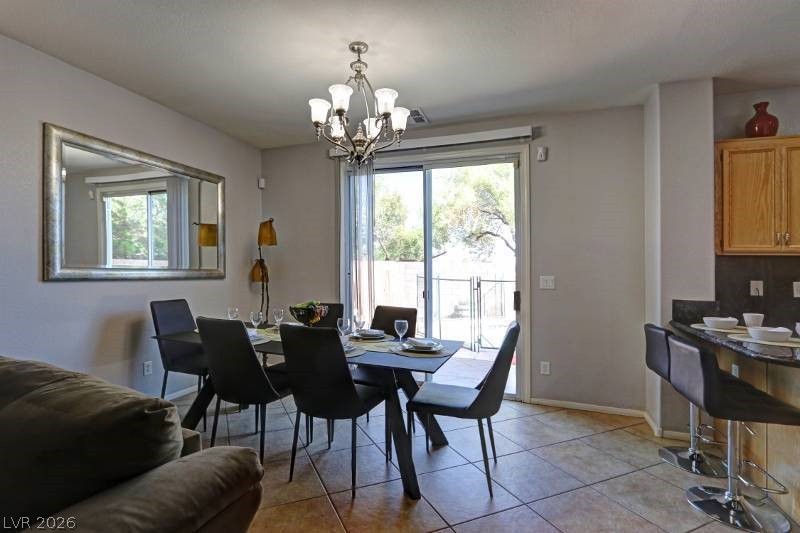 2803719 Property Photo 4