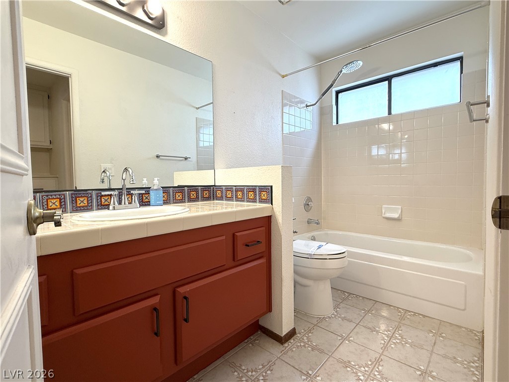 3128 Donnegal Bay Drive Property Photo 26
