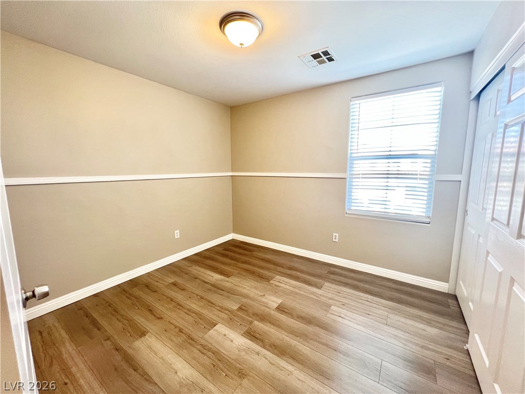 8048 Windmill Villa Street Property Photo 9