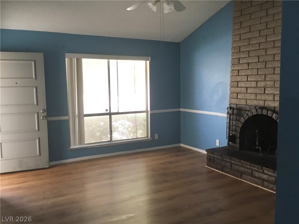 6373 Whippoorwill Way Property Photo 4