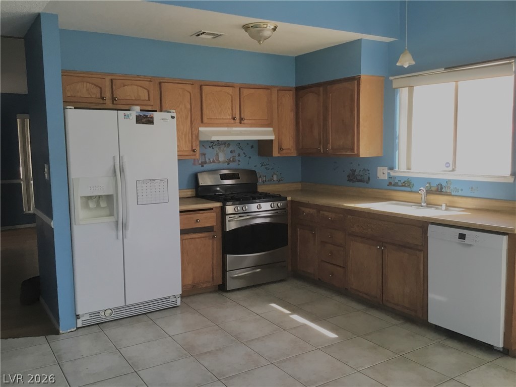 6373 Whippoorwill Way Property Photo 6