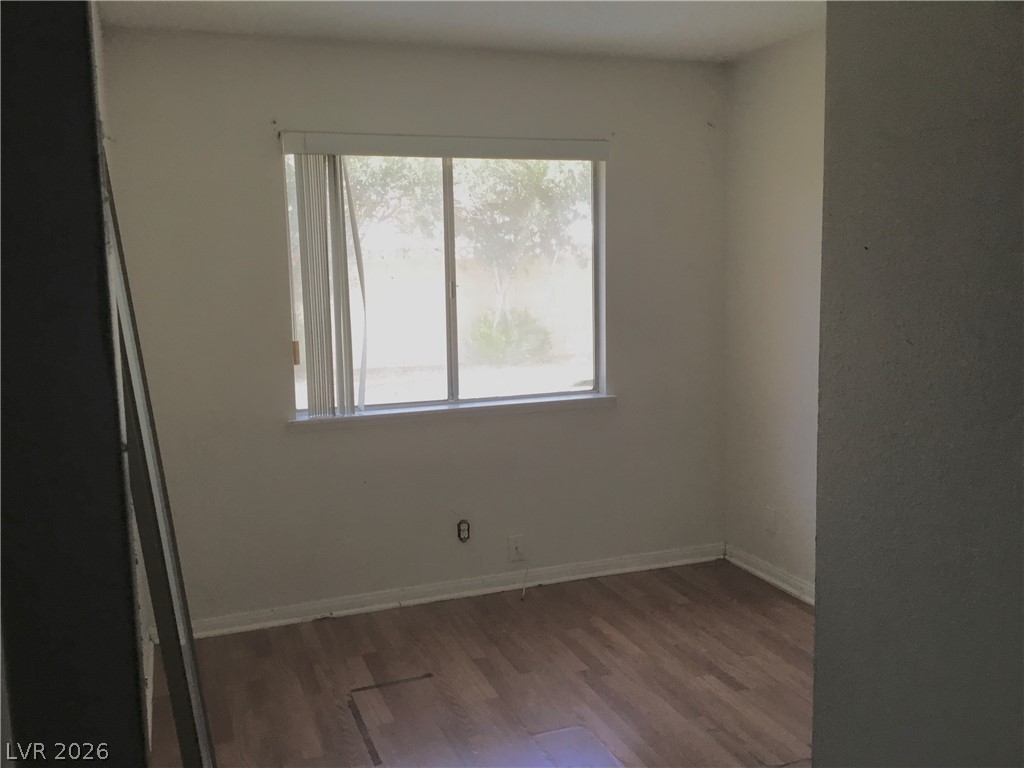 6373 Whippoorwill Way Property Photo 17
