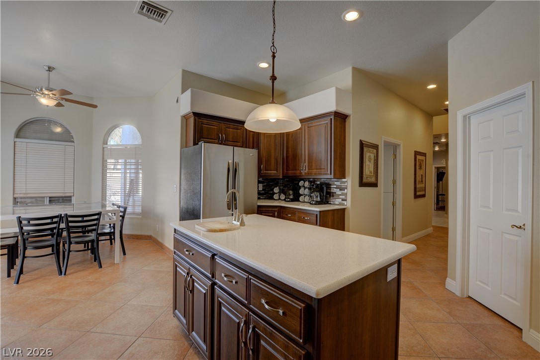 8345 Fairfield Avenue Property Photo 14