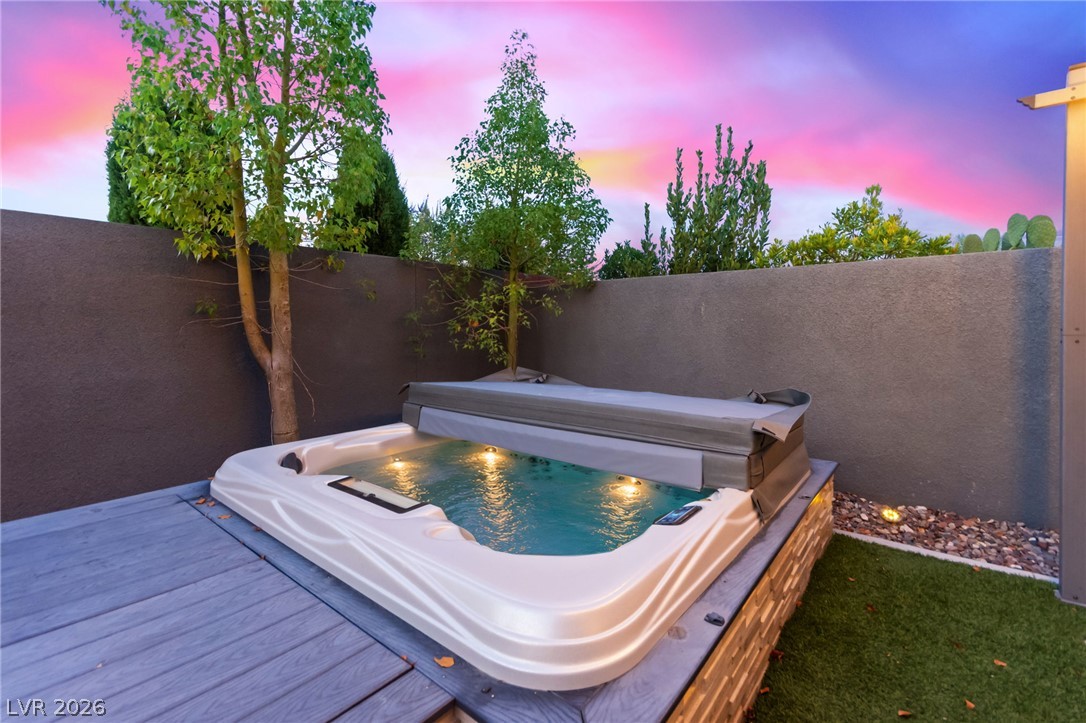 10578 Golden Light Way Property Photo 56
