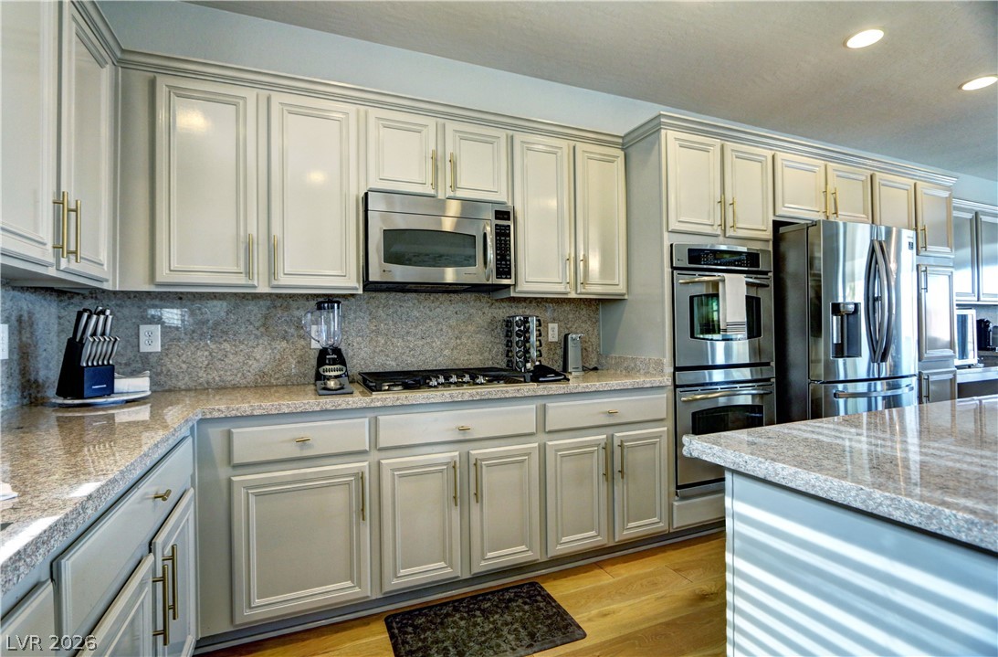 2803746 Property Photo 12