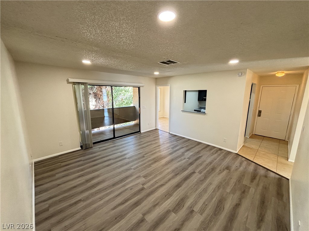 2883 Wheelwright Drive D Property Photo 3