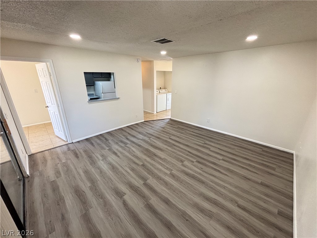 2883 Wheelwright Drive D Property Photo 4