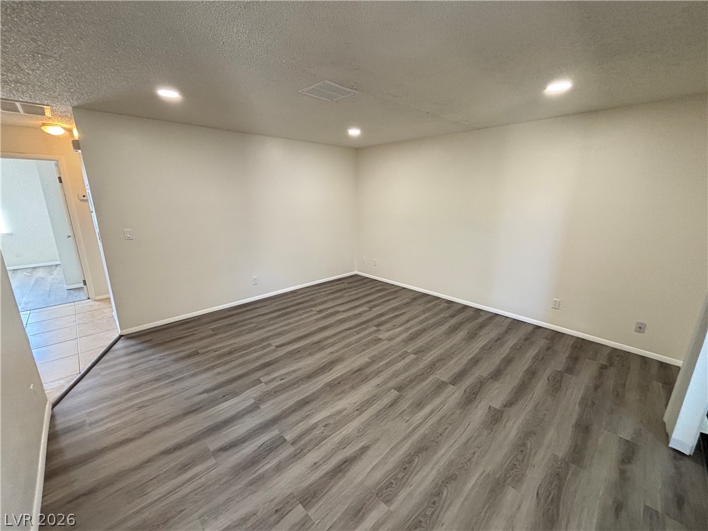 2883 Wheelwright Drive D Property Photo 5