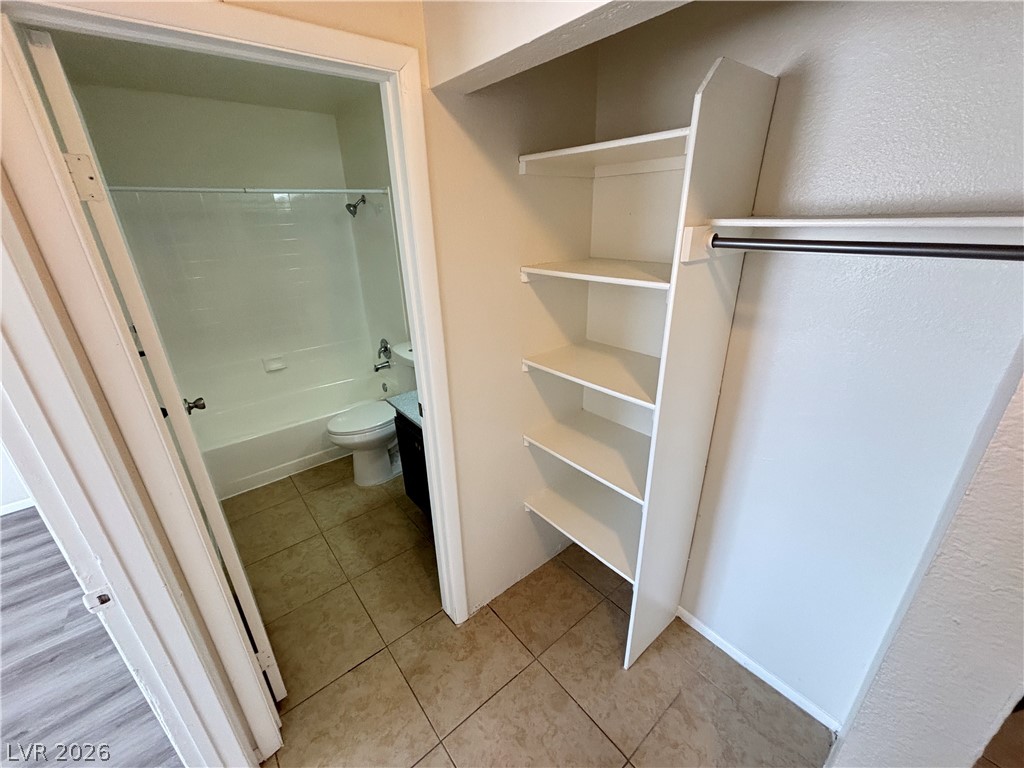 2883 Wheelwright Drive D Property Photo 15