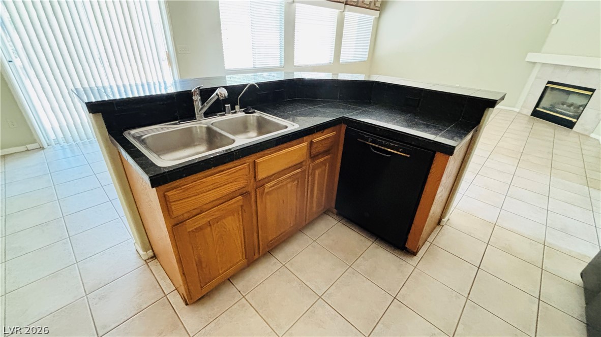 2316 Tedesca Drive Property Photo 6