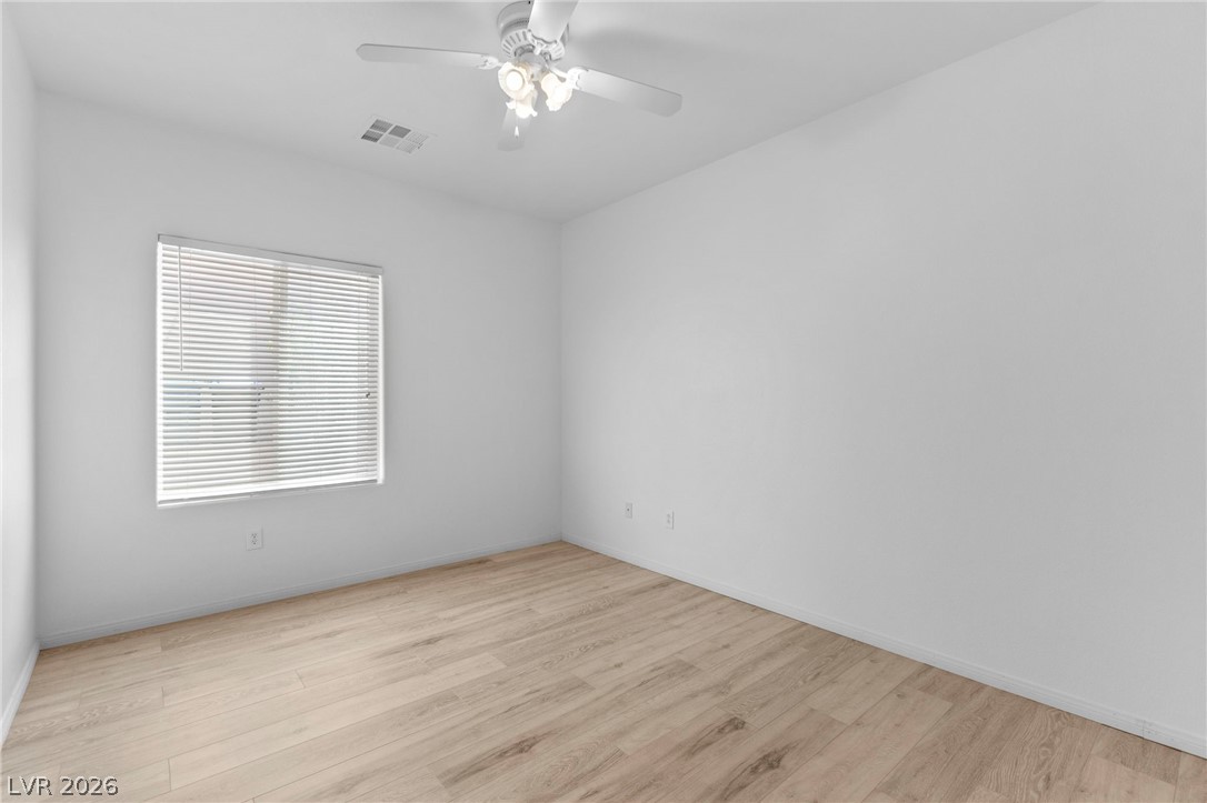 2250 Sandstone Cliffs Drive Property Photo 13