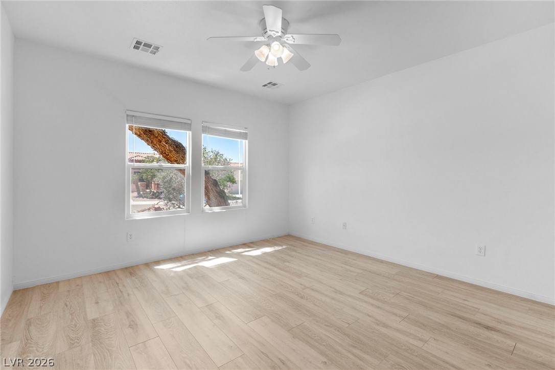 2250 Sandstone Cliffs Drive Property Photo 15