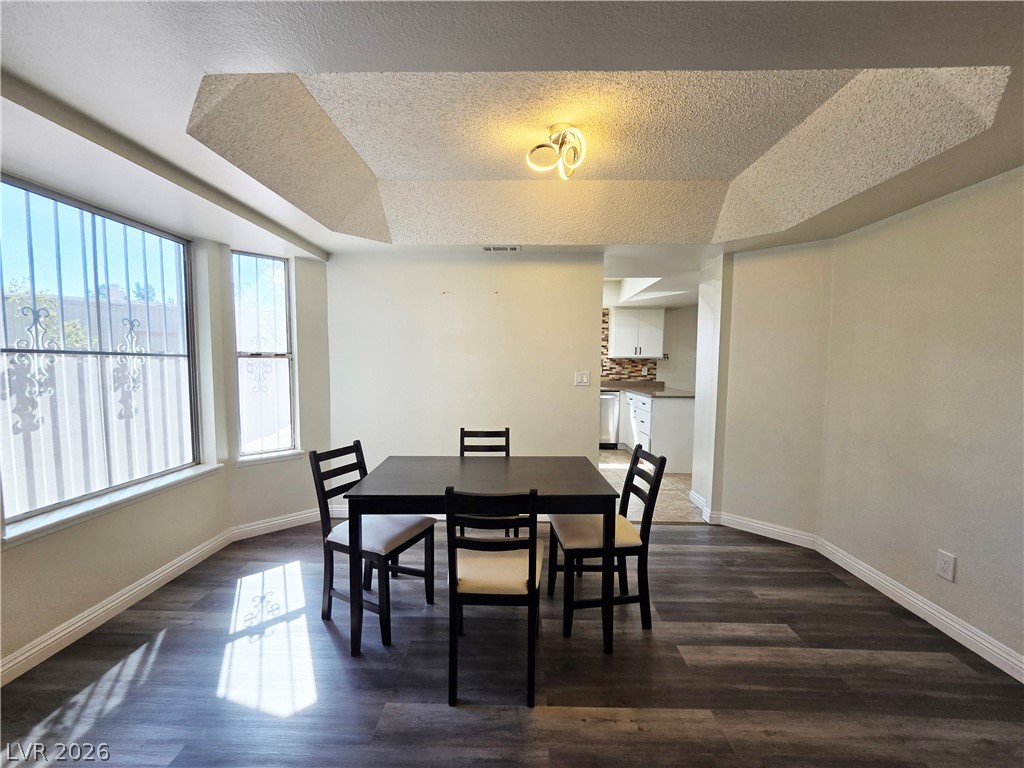 4028 Zapotec Way Property Photo 9