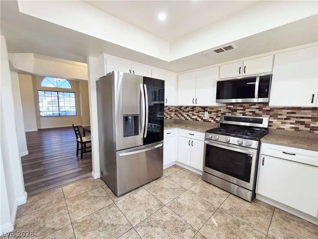 4028 Zapotec Way Property Photo 15