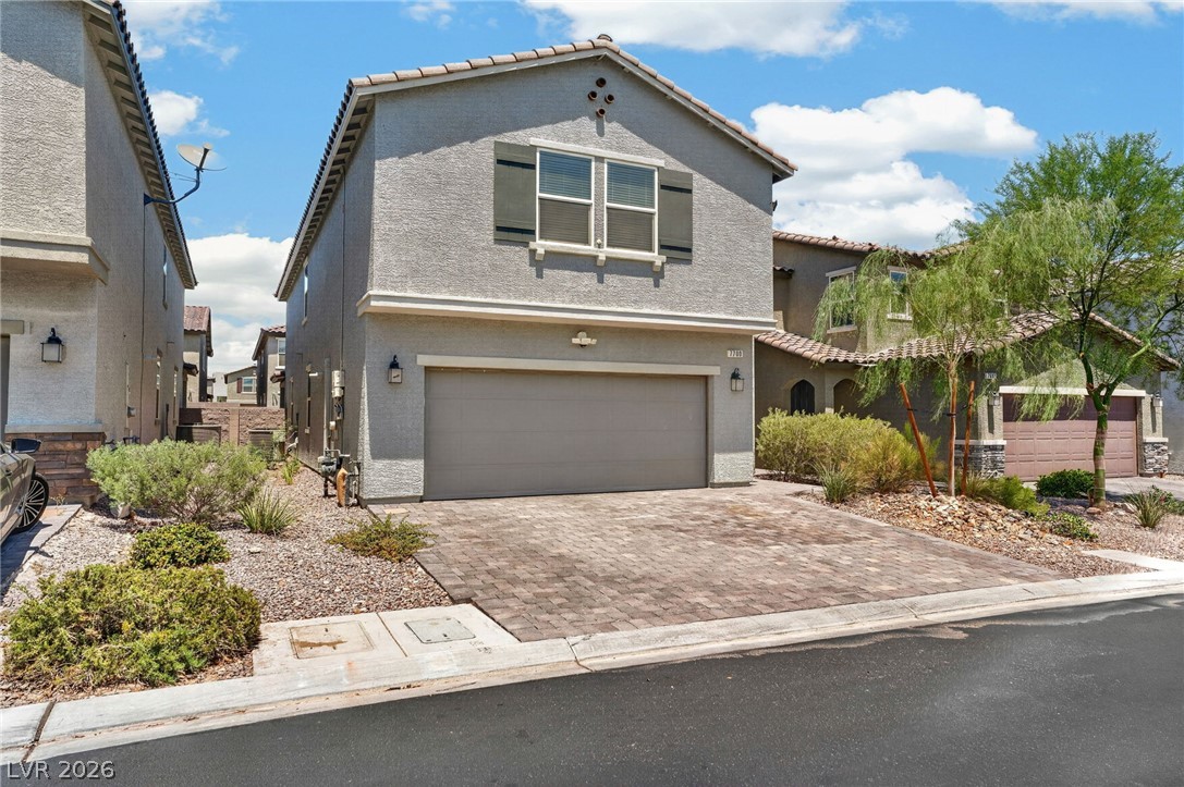 7700 Mojave Wind Avenue Property Photo 2