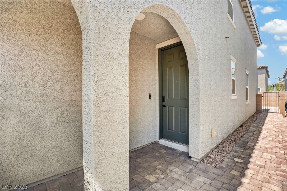 7700 Mojave Wind Avenue Property Photo 4