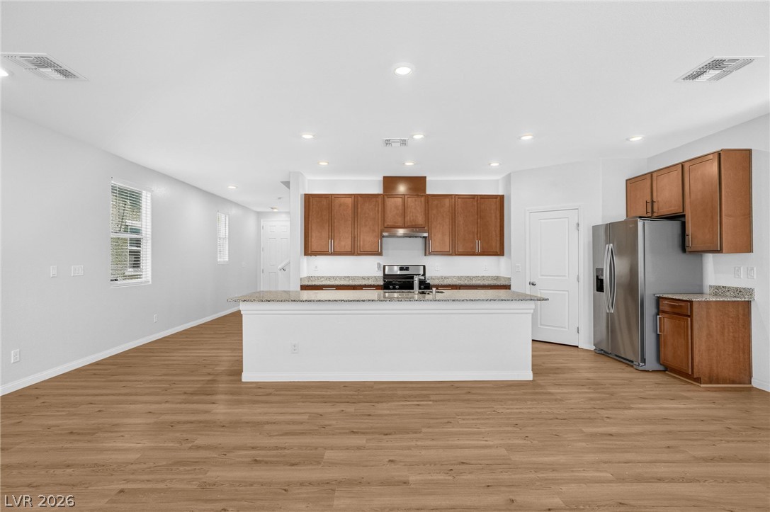 7700 Mojave Wind Avenue Property Photo 13