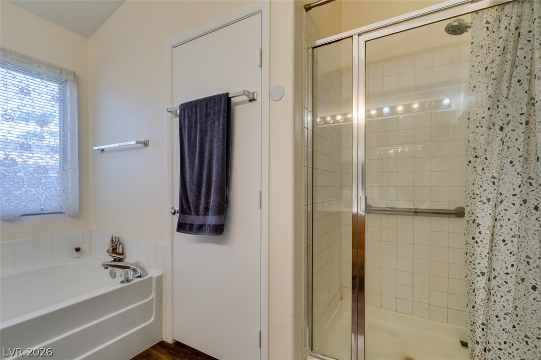 6019 Evening View Street Property Photo 15
