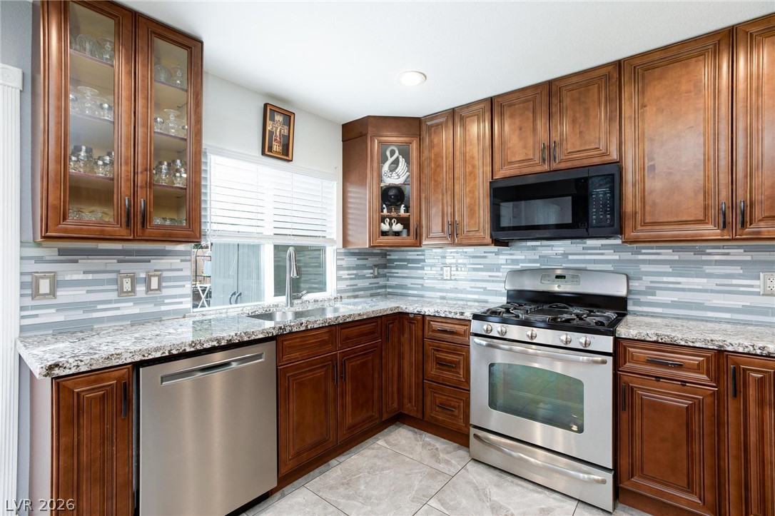 2201 Alia Court Property Photo 15