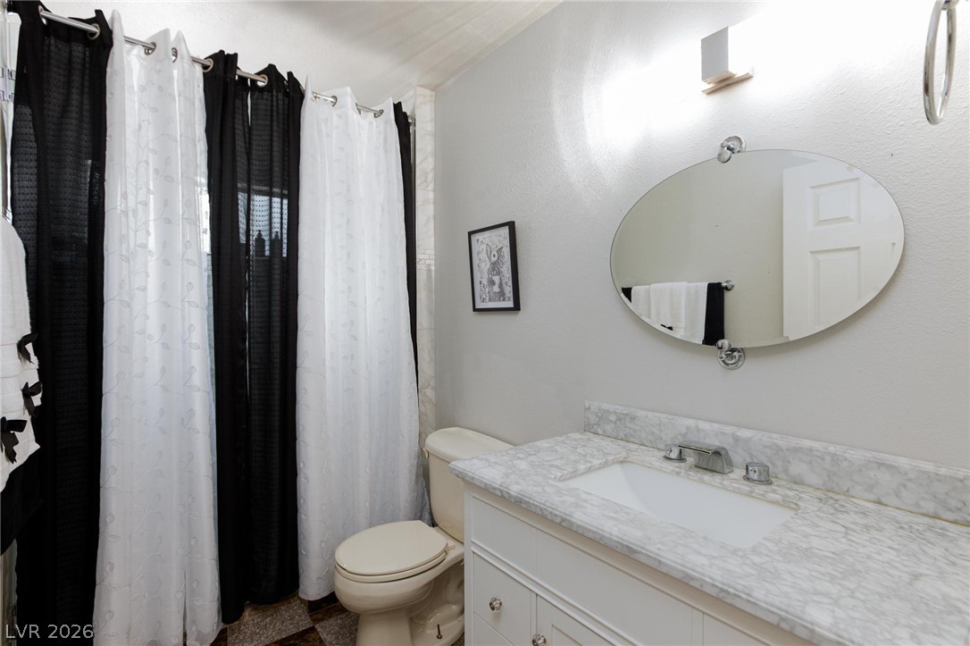 2201 Alia Court Property Photo 23