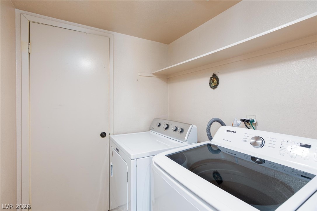2201 Alia Court Property Photo 25