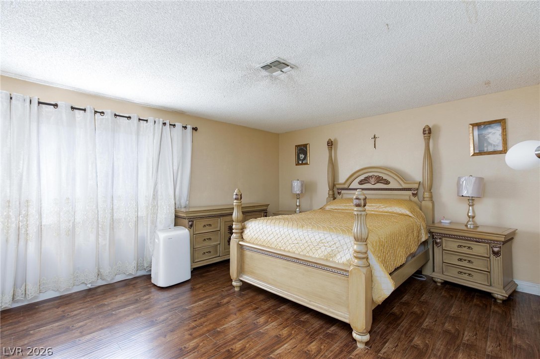 2201 Alia Court Property Photo 28