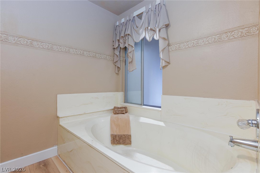 2201 Alia Court Property Photo 32