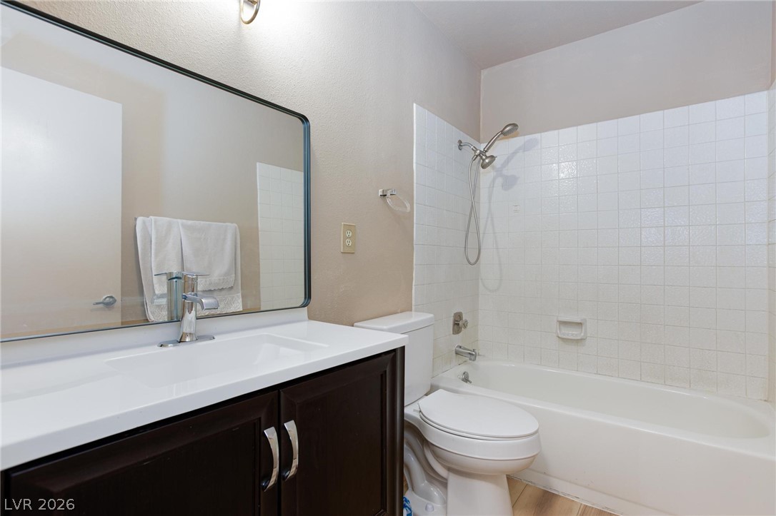 2201 Alia Court Property Photo 35