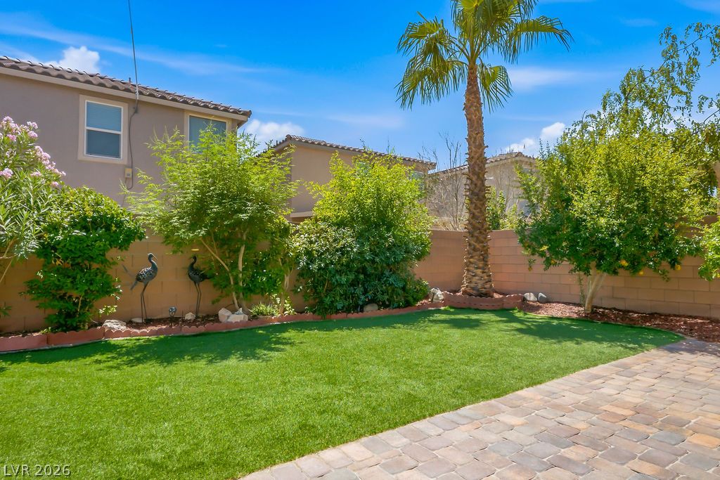 8727 Cerrito Canyon Court Property Photo 6