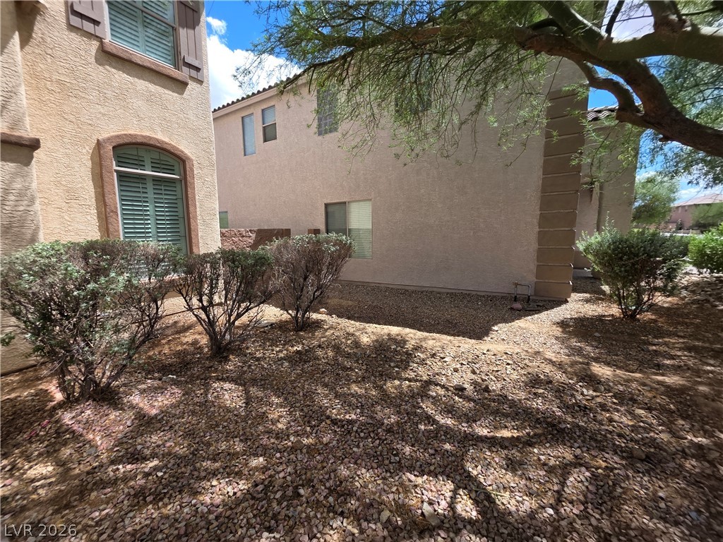 9622 Staff Lane Property Photo 4