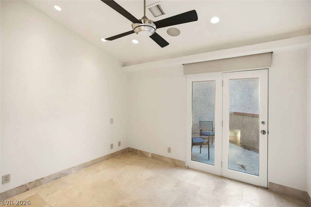 7146 Mission Hills Drive Property Photo 19