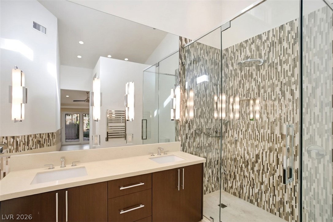 7146 Mission Hills Drive Property Photo 27