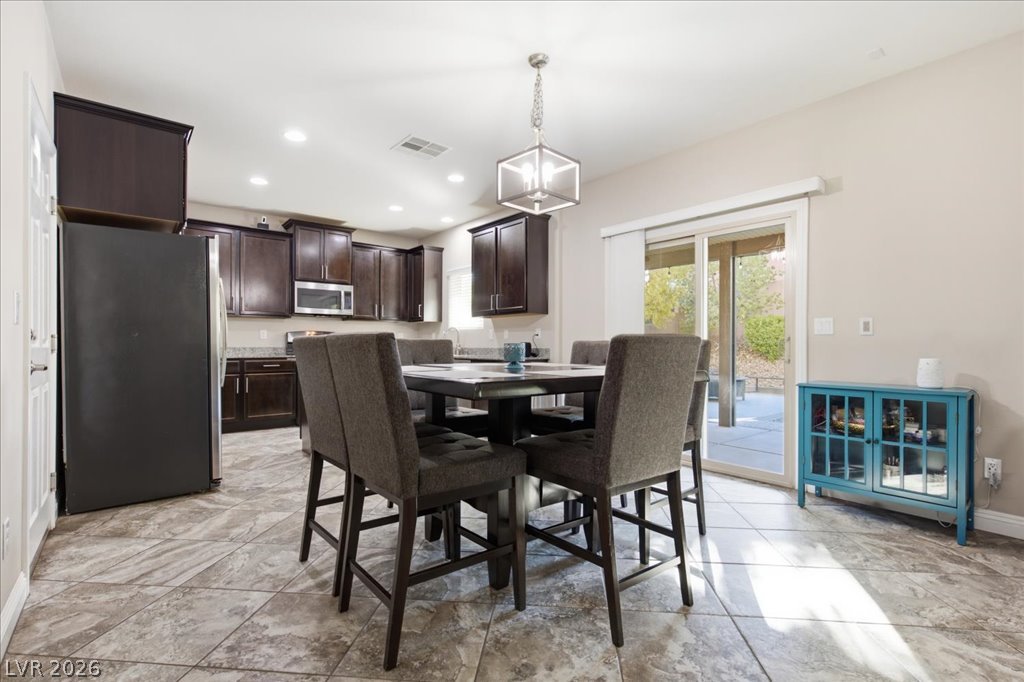 8059 Mosaic Sunrise Lane Property Photo 8
