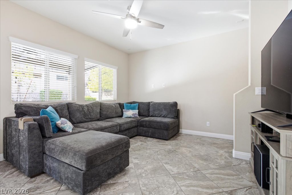 8059 Mosaic Sunrise Lane Property Photo 10