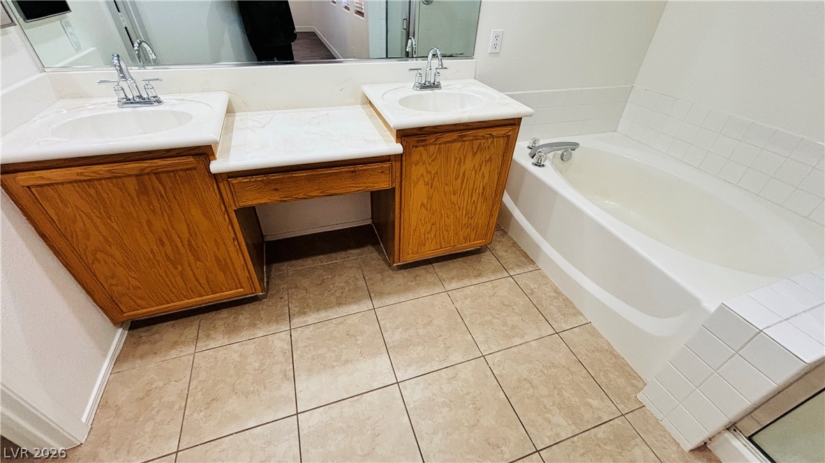 9380 Malaya Garnet Court Property Photo 17