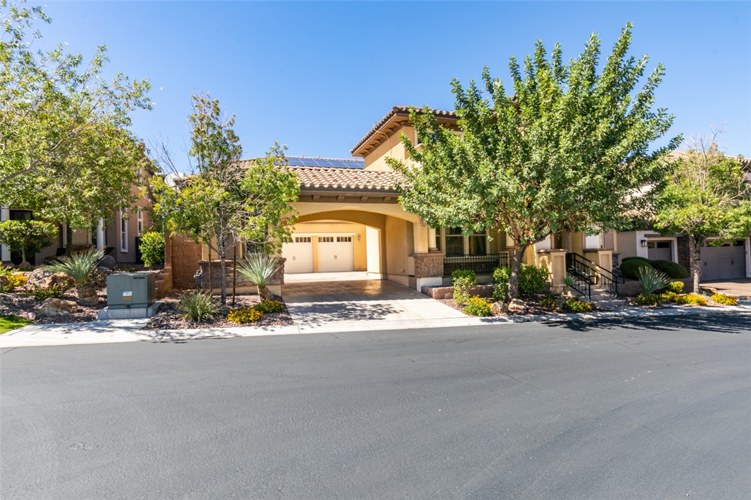 2713 Cyrano Street Property Photo 2