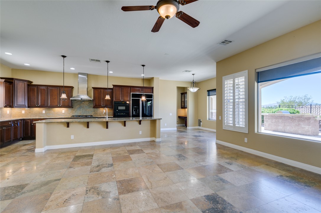 2713 Cyrano Street Property Photo 23