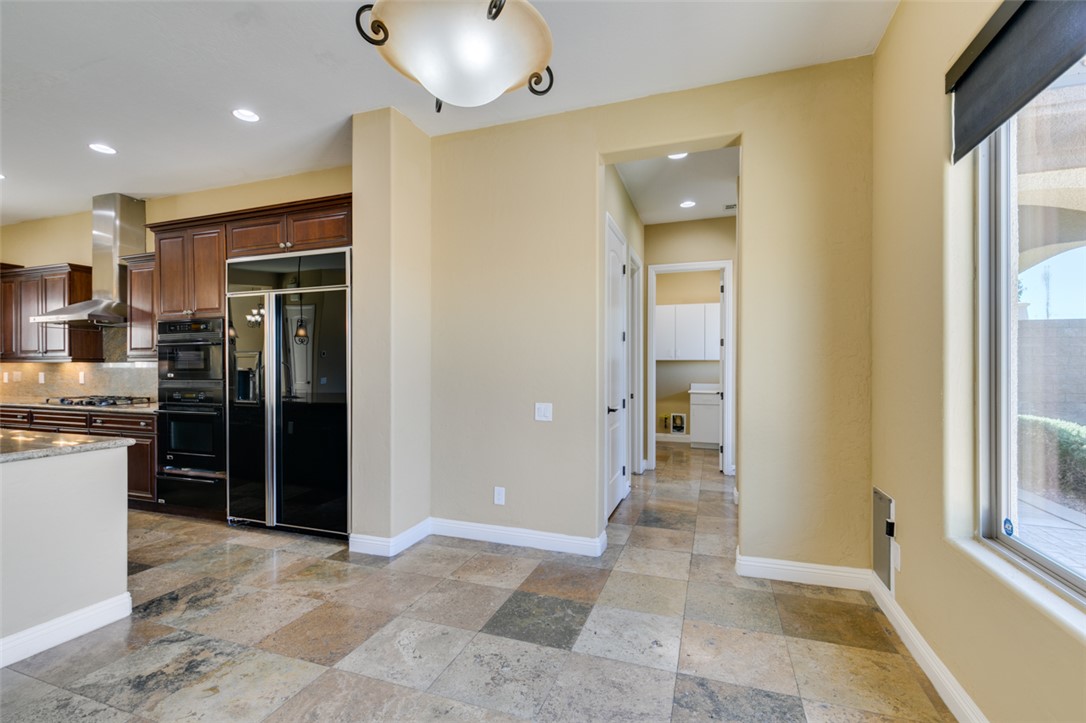 2713 Cyrano Street Property Photo 32