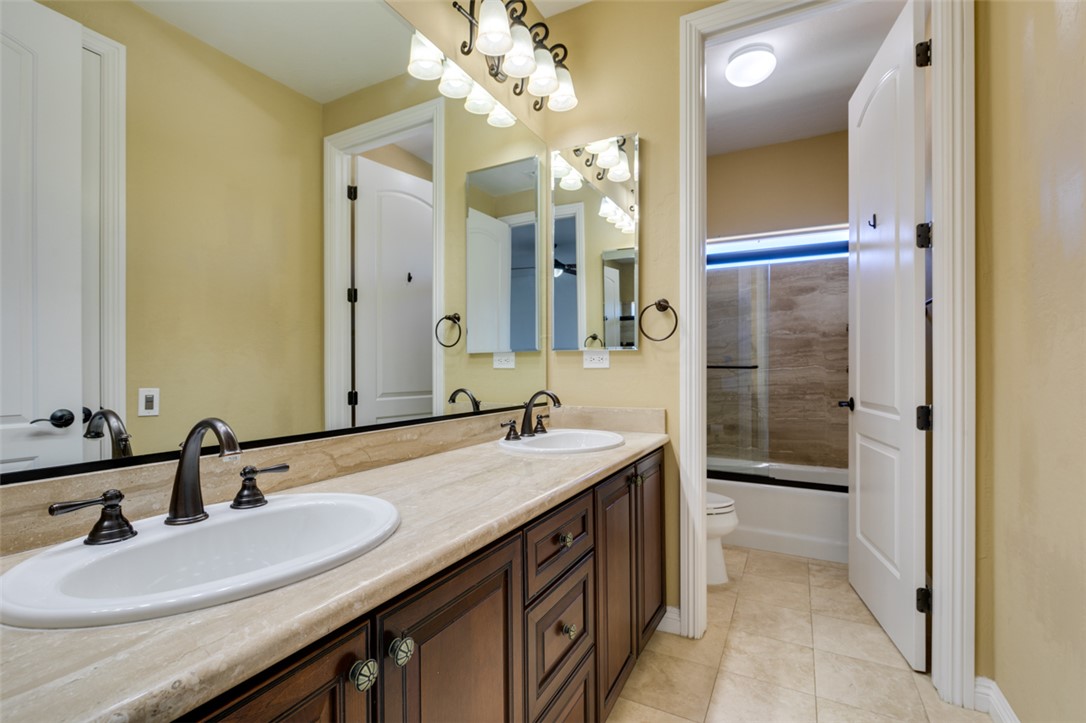 2713 Cyrano Street Property Photo 53