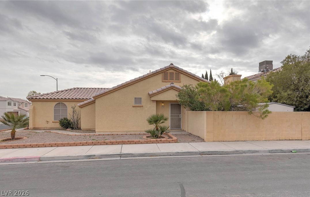 7225 Scenic Hills Drive Property Photo 1