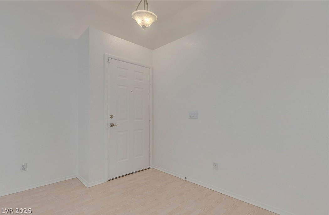 7225 Scenic Hills Drive Property Photo 5