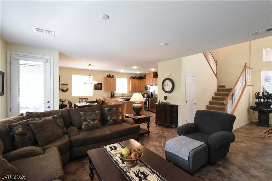 6153 Pine Banks Court Property Photo 6