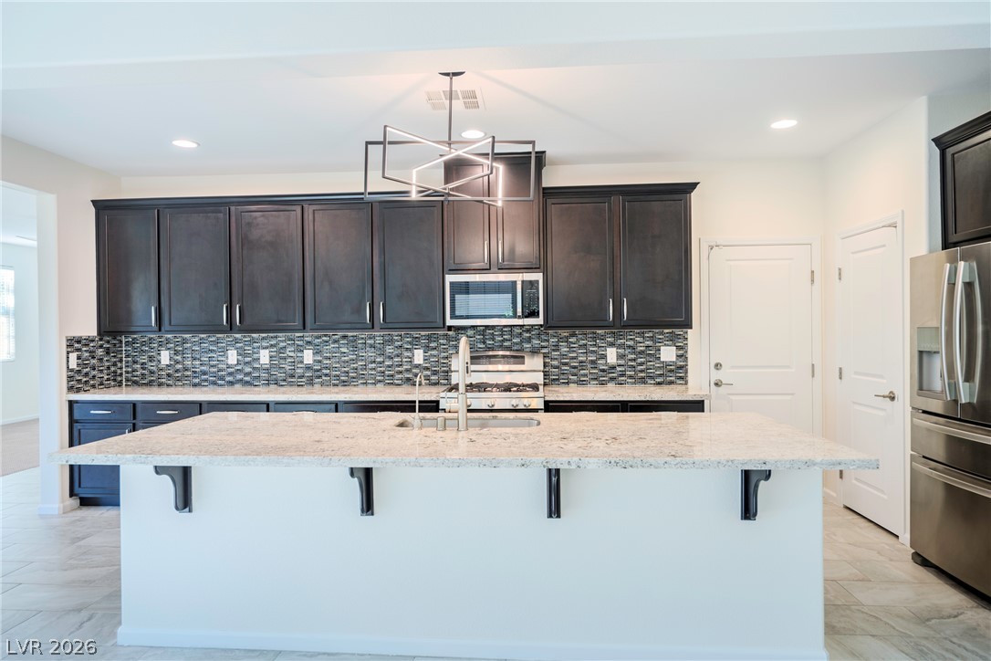 3045 Quiet Creek Avenue Property Photo 4