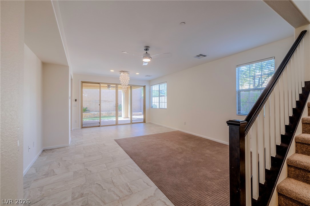 3045 Quiet Creek Avenue Property Photo 7