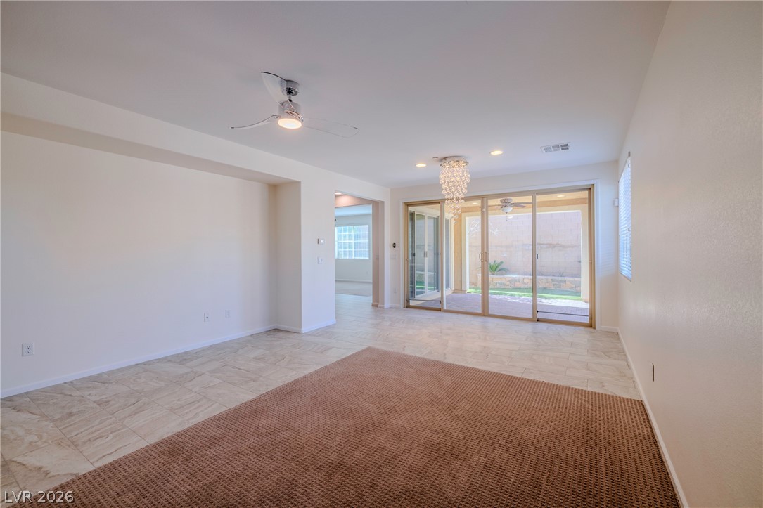 3045 Quiet Creek Avenue Property Photo 8