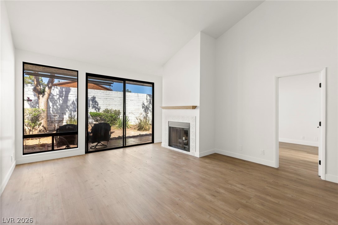 4567 Madreperla Street Property Photo 6